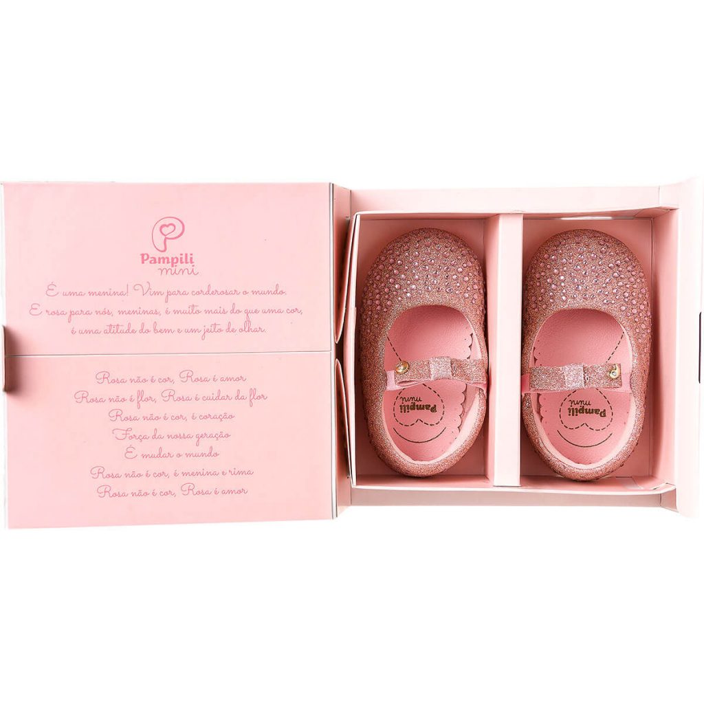 Caixa com sapatilha para bebê meu primeiro cor de rosa da Pampili